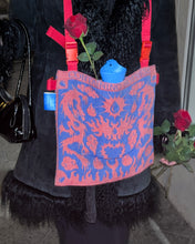 Load image into Gallery viewer, HOTCOUTURE
