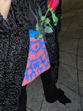 Load image into Gallery viewer, HOTCOUTURE
